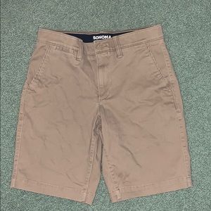 Men’s Sonoma Flexwear khaki shorts, size 30